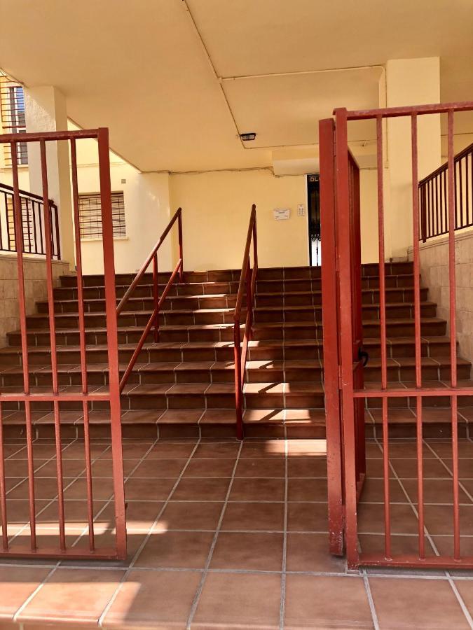 Apartamento Vistamar 内尔哈 外观 照片